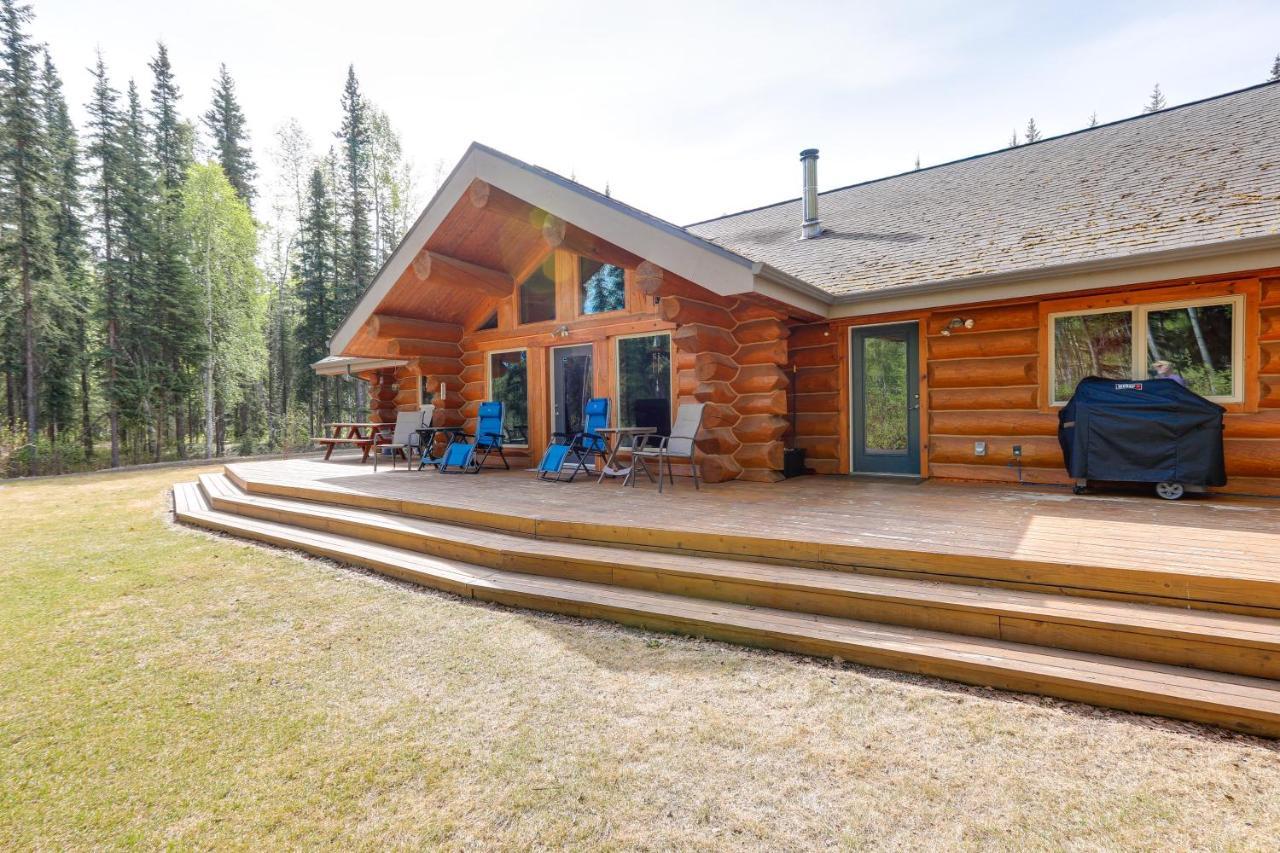 Riverside Log Cabin On-Site Aurora Viewing! North Pole Bagian luar foto